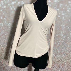 H&M V Cut top